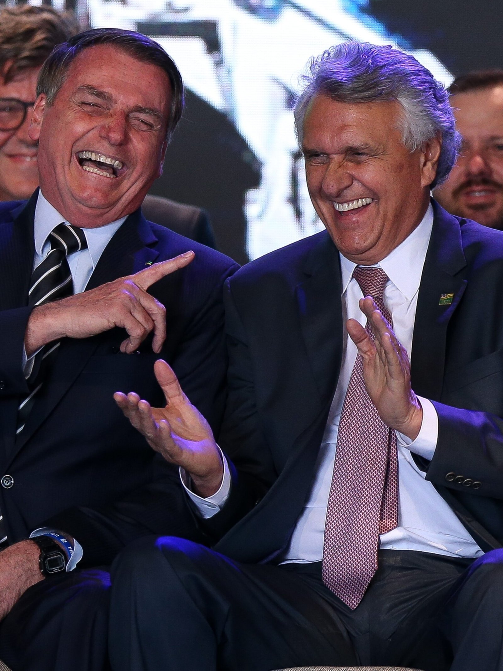a promessa de anistia a Bolsonaro revela o verdadeiro sentido do ‘centro’ político brasileiro