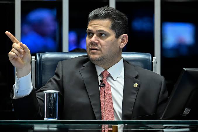 Novo esquema, velhas táticas: como Alcolumbre ganha com o esquema do Master